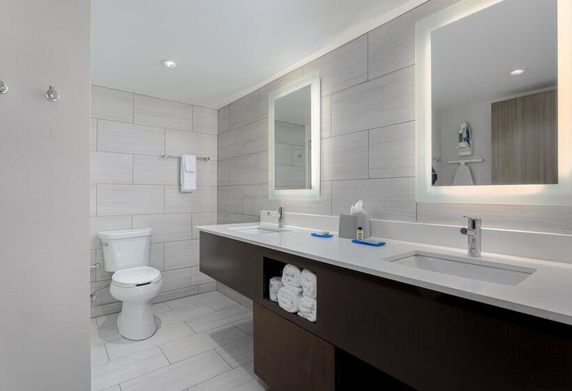 Номер Стандарт, Holiday Inn Express Pensacola Beach, An Ihg