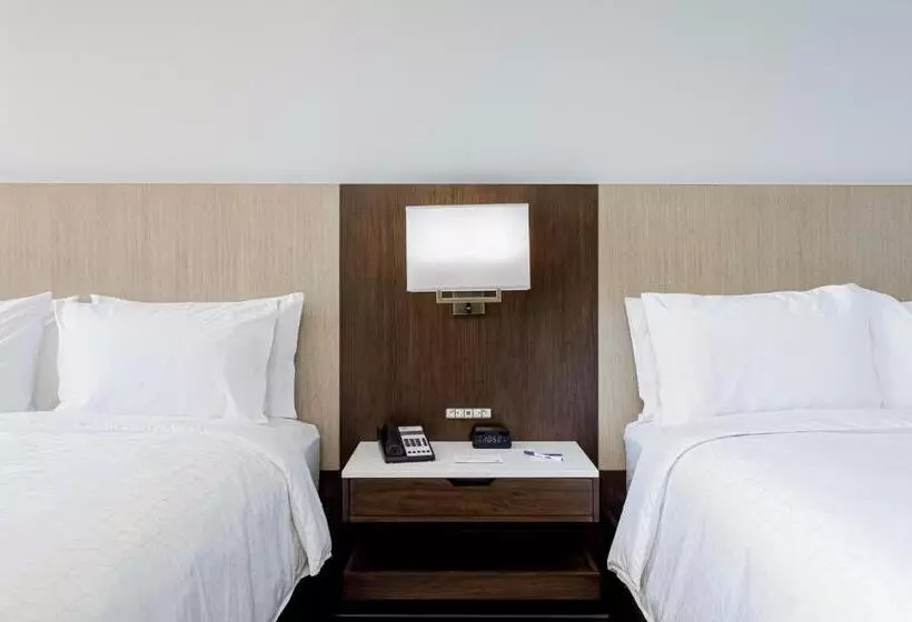 デラックスルーム, Holiday Inn Express Pensacola Beach, An Ihg