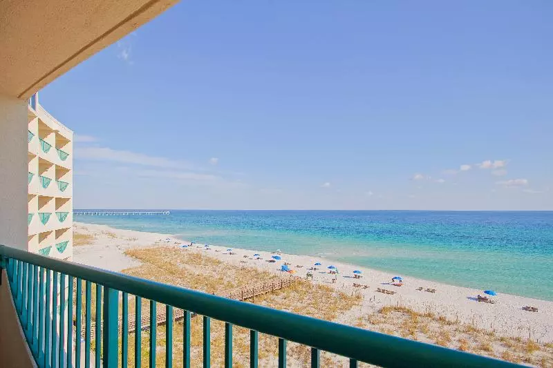 キングサイズベッドのスイートルーム, Holiday Inn Express Pensacola Beach, An Ihg