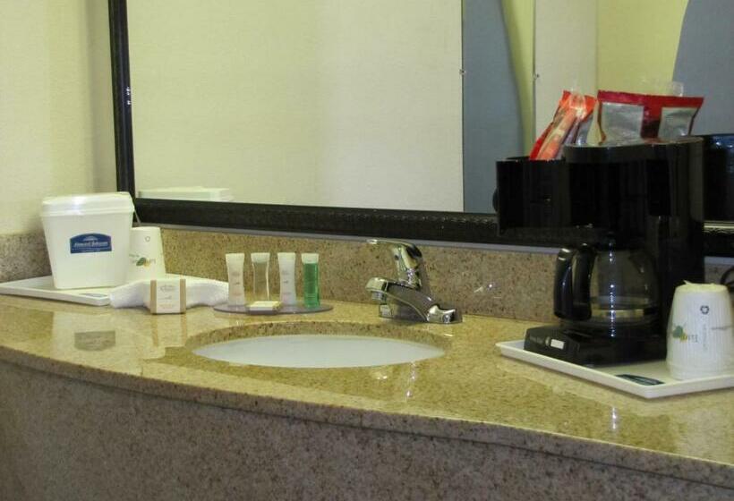 Стандартный Номер Кровать Кинг, Howard Johnson By Wyndham Tallahassee