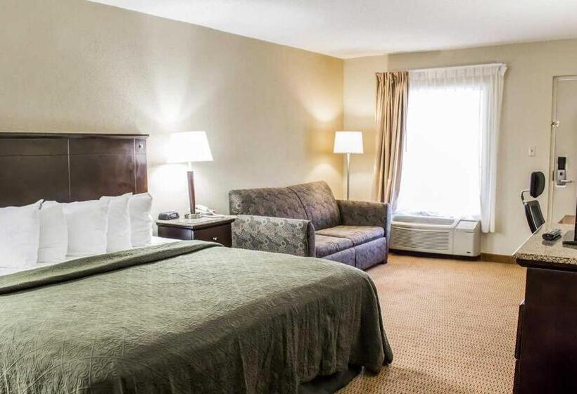מיטת קינג בסוויטה, Quality Inn & Suites