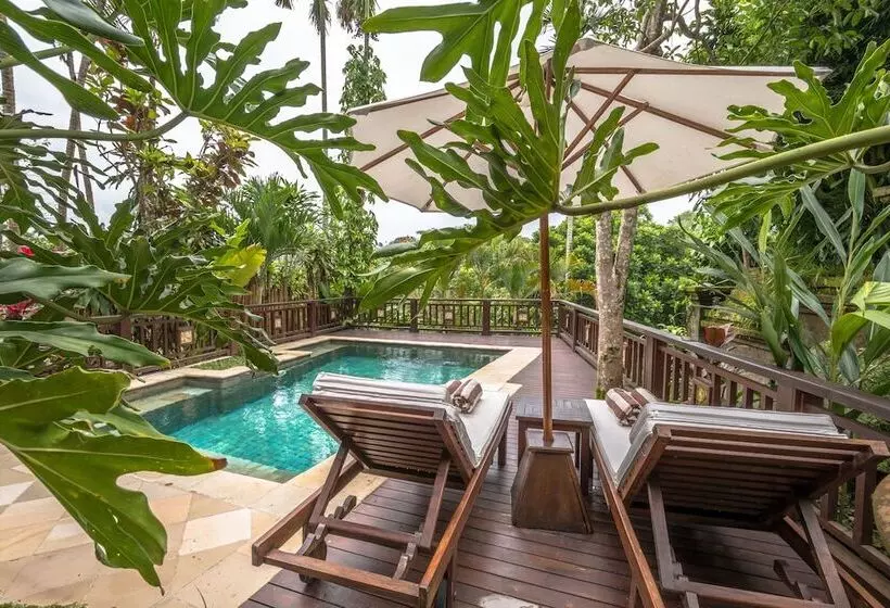 Villa 1 Schlafzimmer mit Schwimmbad, Ibah