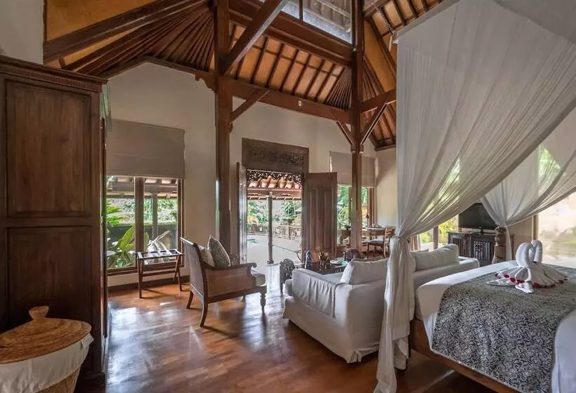 Villa 1 Schlafzimmer mit Schwimmbad, Ibah