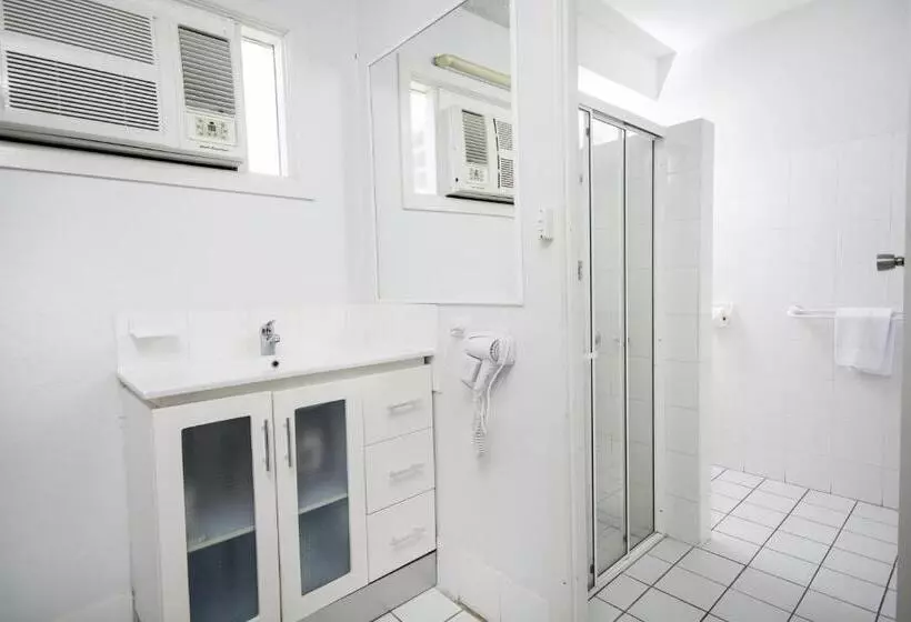 اتاق استاندارد در طبقه همکف, The Beach Motel Hervey Bay