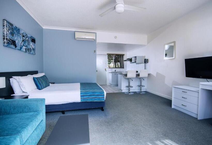 סוויטה עם ג'קוזי, The Beach Motel Hervey Bay