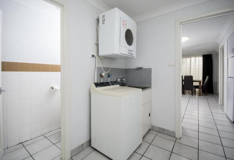 דירת 4 חדרים, The Beach Motel Hervey Bay