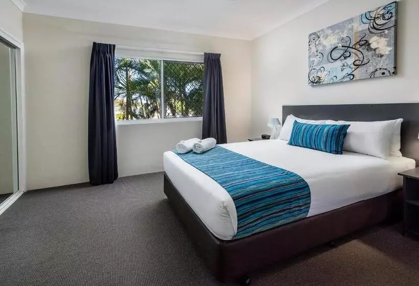 خانه 3 خوابه, The Beach Motel Hervey Bay