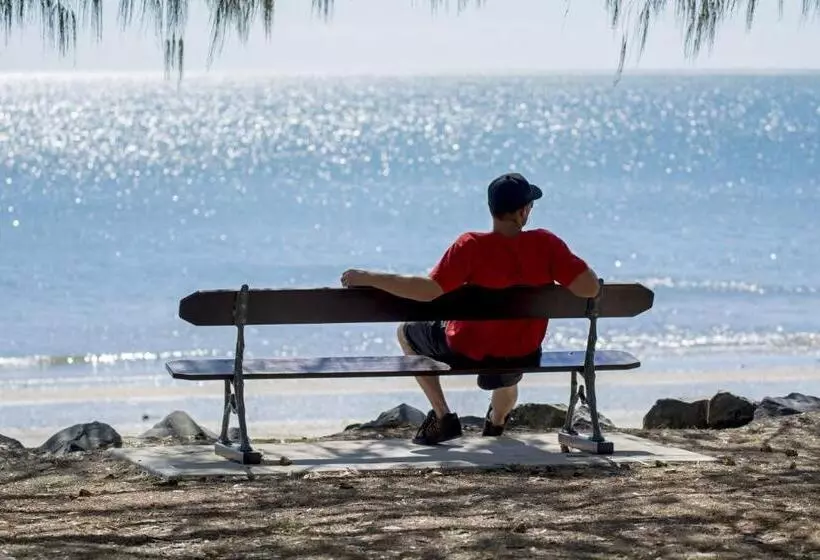 اتاق راحتی, The Beach Motel Hervey Bay