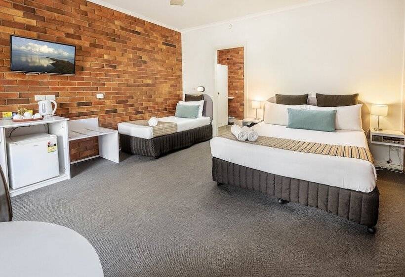 חדר אקונומי, The Beach Motel Hervey Bay