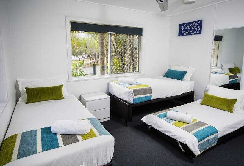 דירת שני חדרים, The Beach Motel Hervey Bay