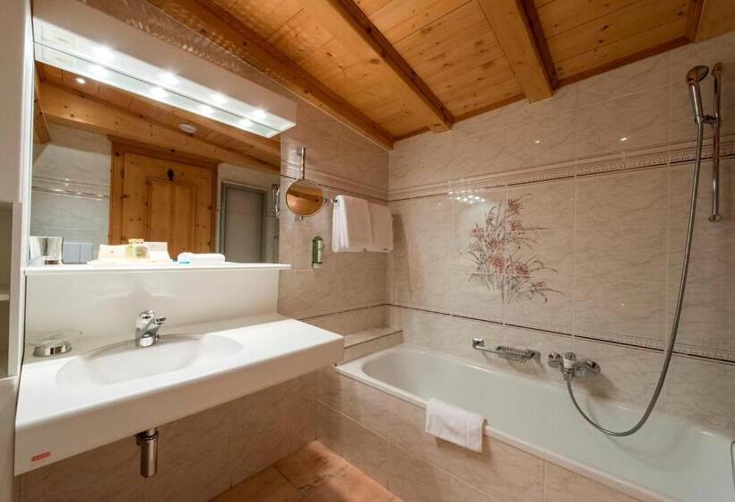 Номер Стандарт Индивидуальный, Schlosshotel Chastè