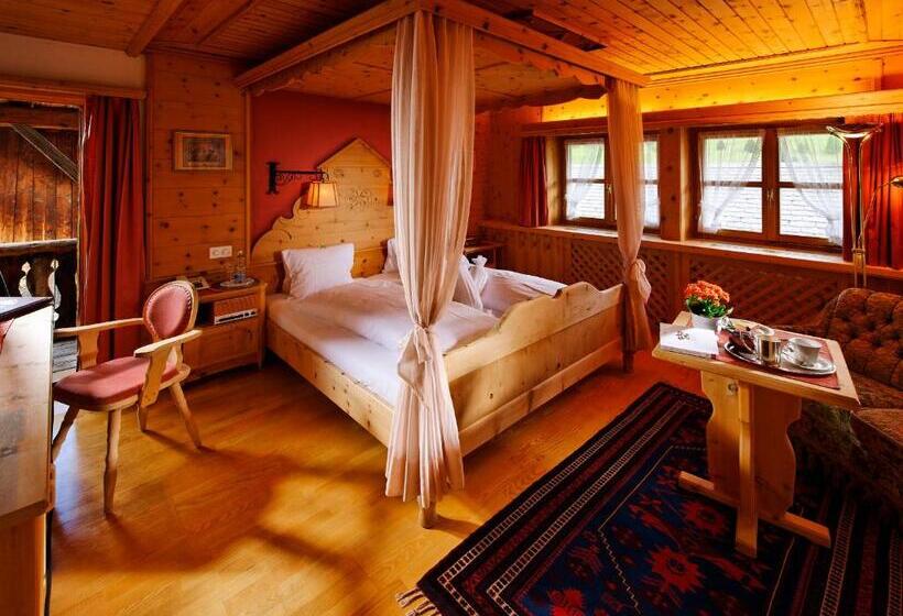 Номер Стандарт, Schlosshotel Chastè