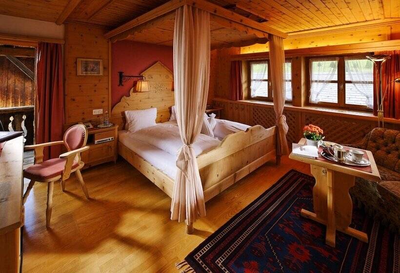 Номер Стандарт, Schlosshotel Chastè