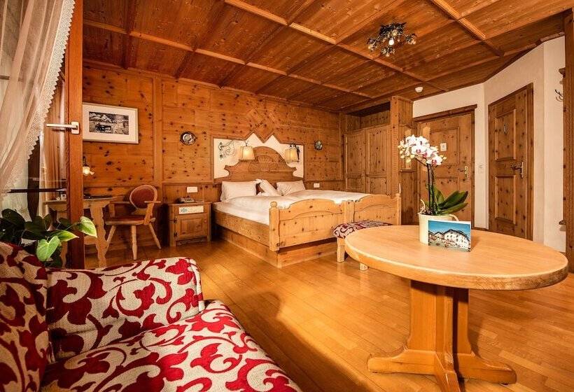 Номер Superior, Schlosshotel Chastè