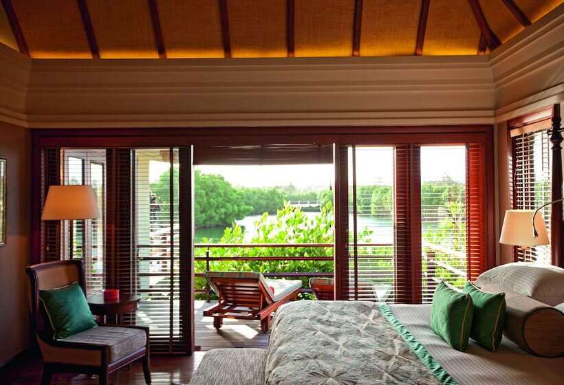 Villa 1 Quarto, Constance Prince Maurice