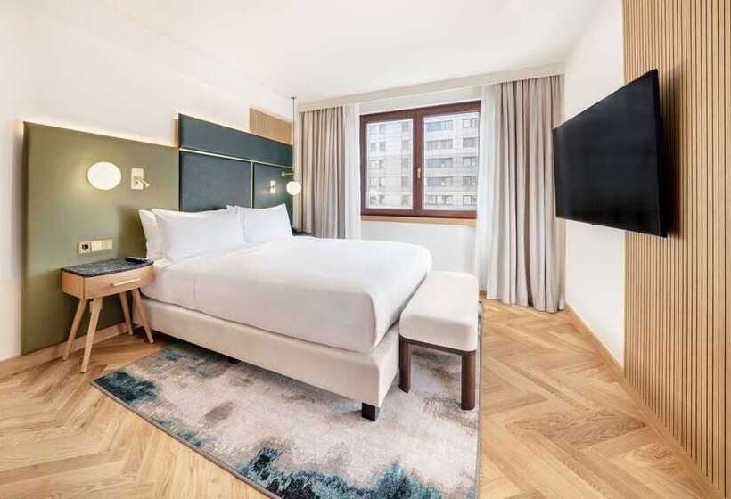 اتاق استاندارد با تخت بزرگ, Hilton Berlin