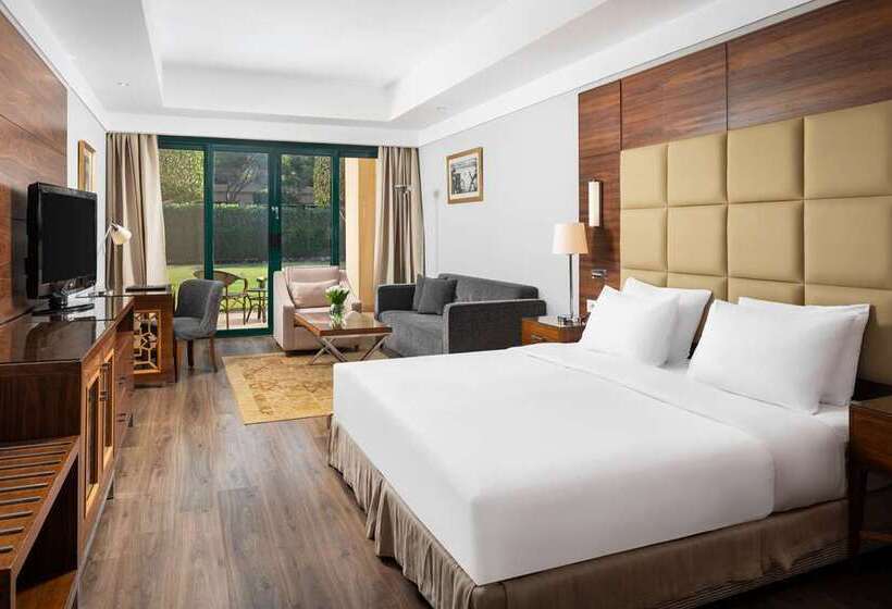 اتاق اجرایی با تخت بزرگ, Hilton Berlin