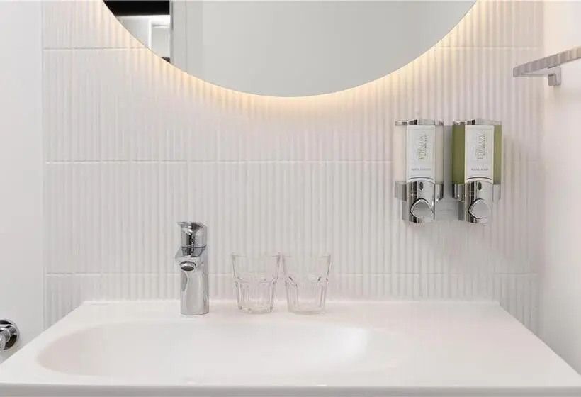 Perhehuone, Ibis Styles Paris Roissy Cdg