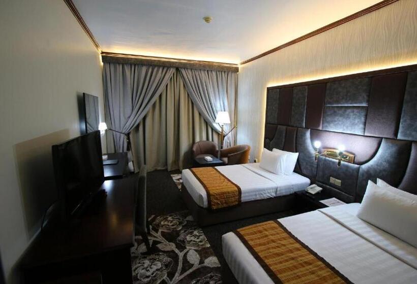 اتاق سوپریور, Knight Armour