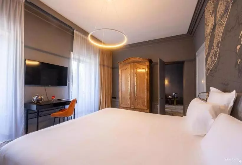 Suite, Le Champlain
