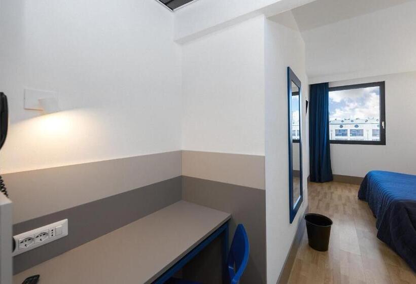 اتاق استاندارد, Martini