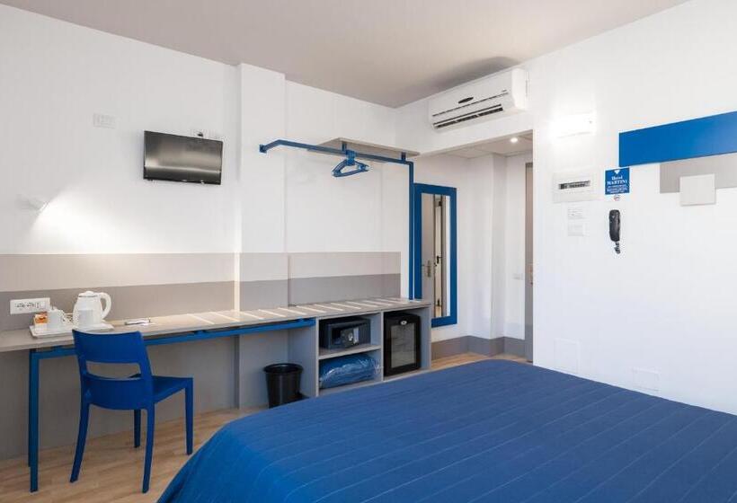 اتاق استاندارد, Martini