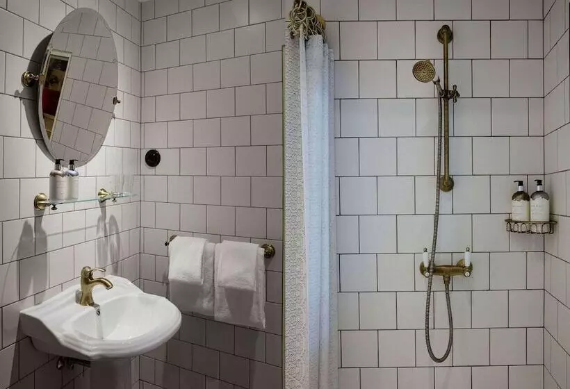 اتاق استاندارد یک نفره, Max Brown Hotel Midtown, Part Of Sircle Collection