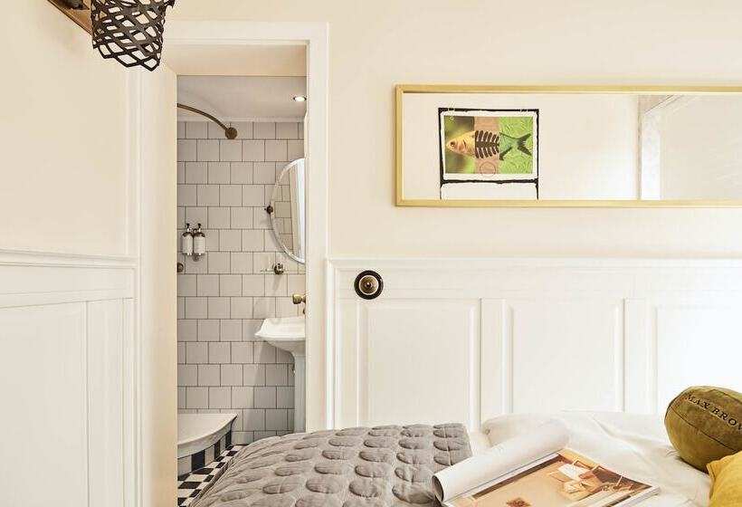 Номер Стандарт, Max Brown Hotel Midtown, Part Of Sircle Collection