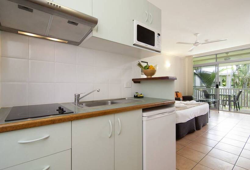 Студио Стандарт Вид на Бассейн, Port Douglas Retreat