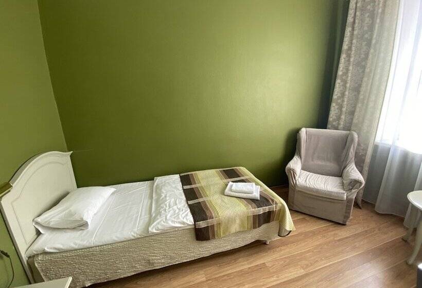 اتاق استاندارد یک نفره, Viktorija