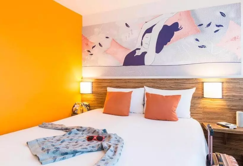 バルコニー付きスタンダードルーム, Ibis Styles Louvain La Neuve Hotel And Events