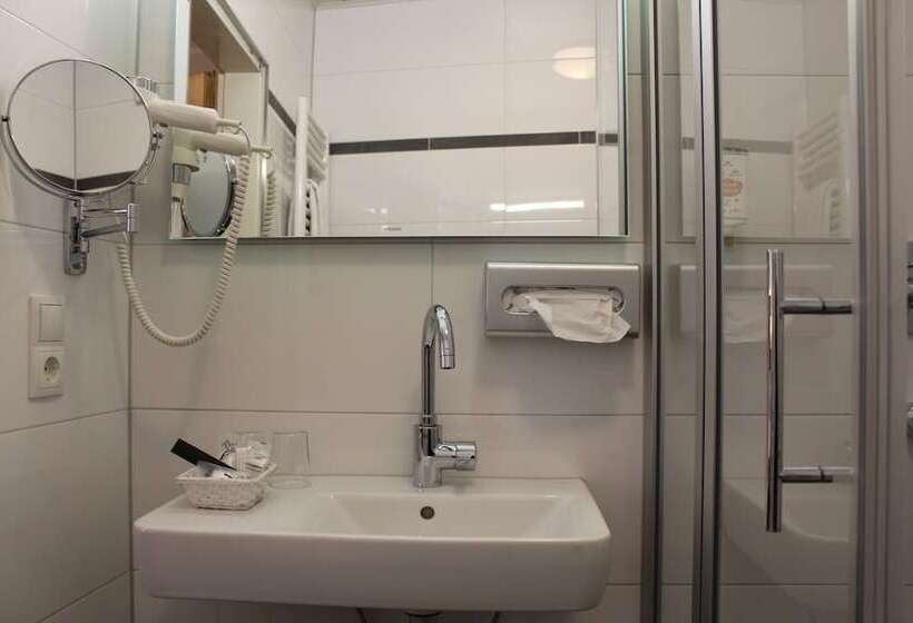 חדר קומפורט, Land Gut Hotel Zur Post