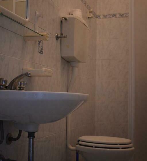 Номер Стандарт Вид на Сад, Astoria