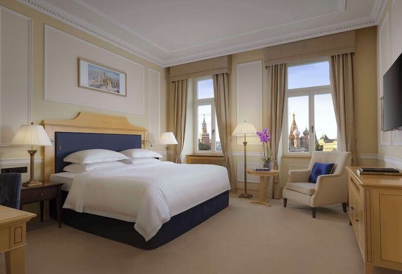 Номер Deluxe, Baltschug Kempinski Moscow