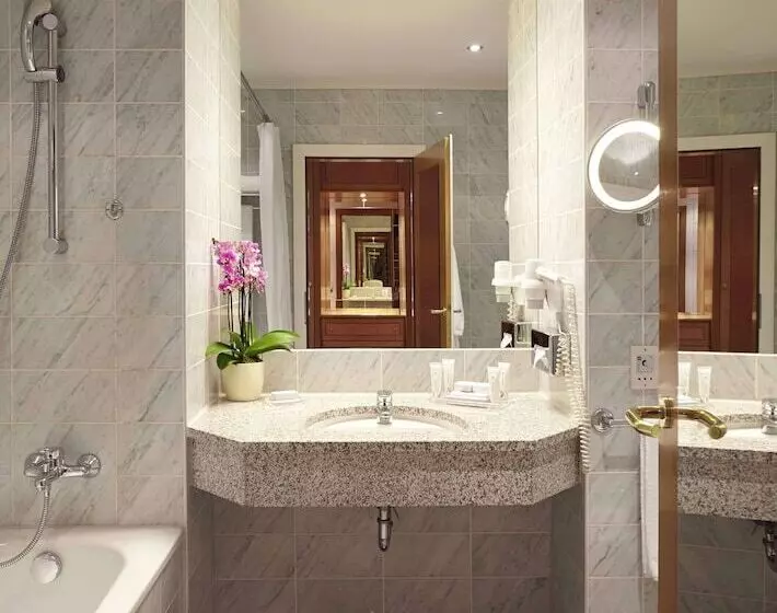 اتاق سوپریور, Baltschug Kempinski Moscow