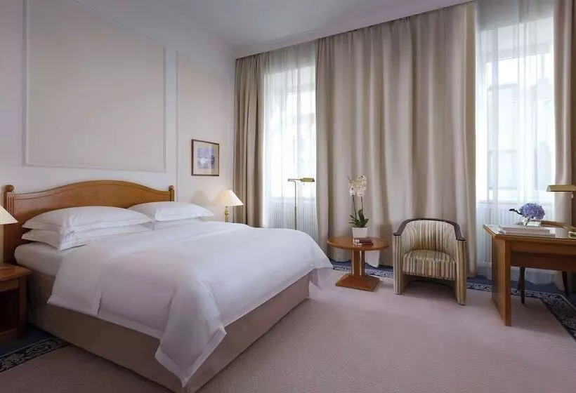 اتاق سوپریور, Baltschug Kempinski Moscow