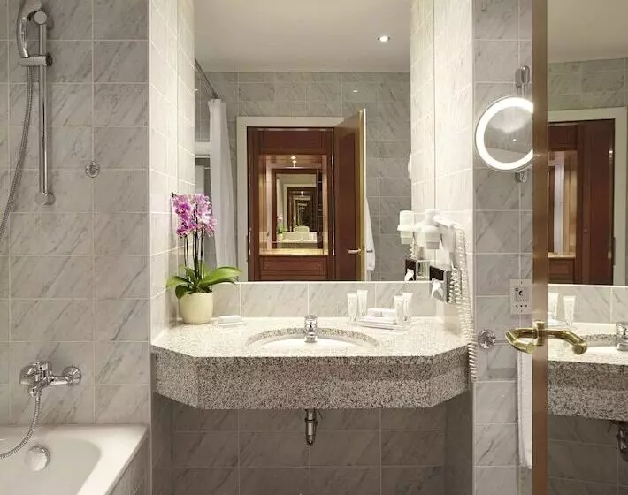 اتاق سوپریور, Baltschug Kempinski Moscow