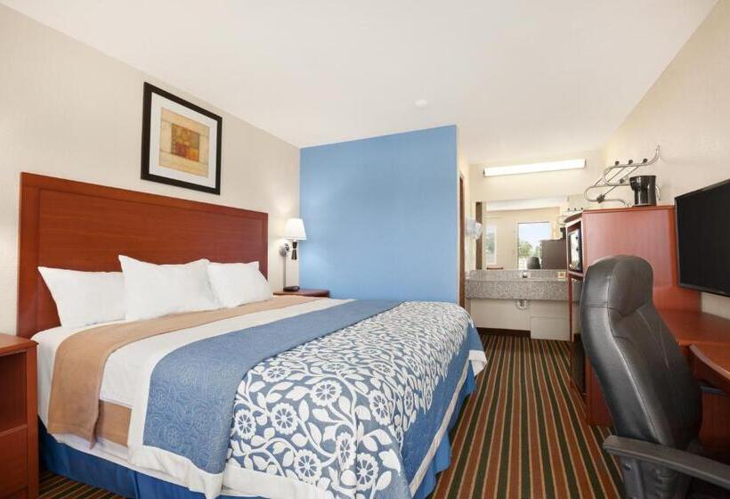 Standard Szoba King Size Bed, Days Inn By Wyndham Champaign/urbana
