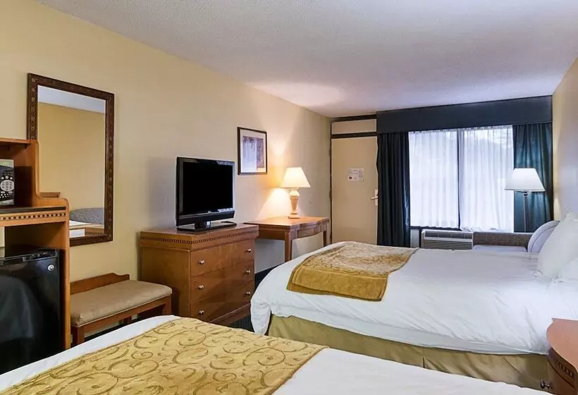 اتاق لوکس, Days Inn & Suites By Wyndham Colonial