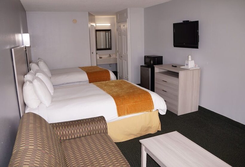 Номер Deluxe, Days Inn & Suites By Wyndham Colonial