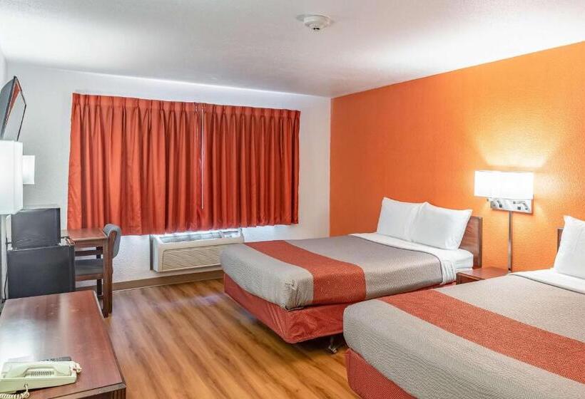 اتاق لوکس چهار تخته, Motel 6 Fond Du Lac, Wi