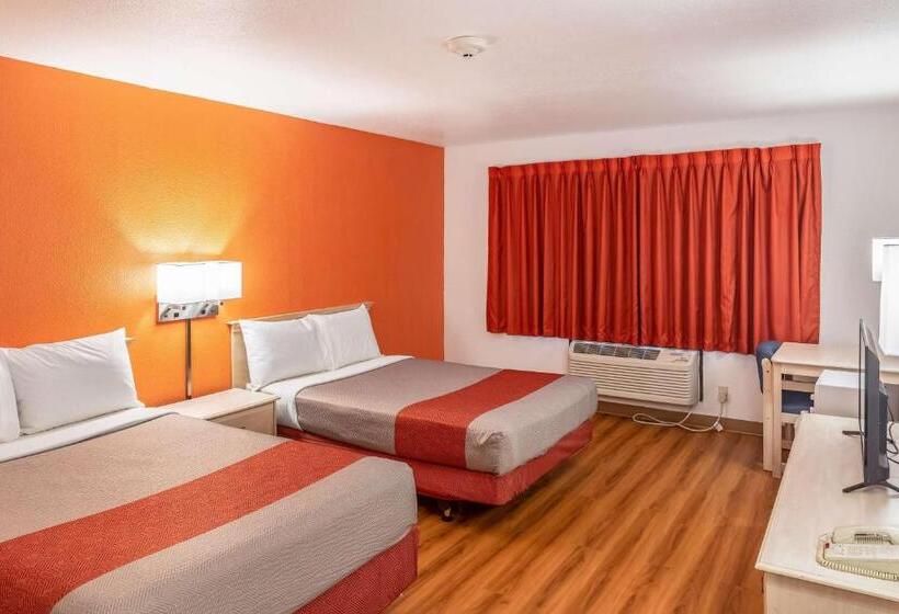 Четырехместный Номер Стандарт, Motel 6 Fond Du Lac, Wi