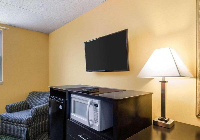 غرفة قياسية, Framingham Inn