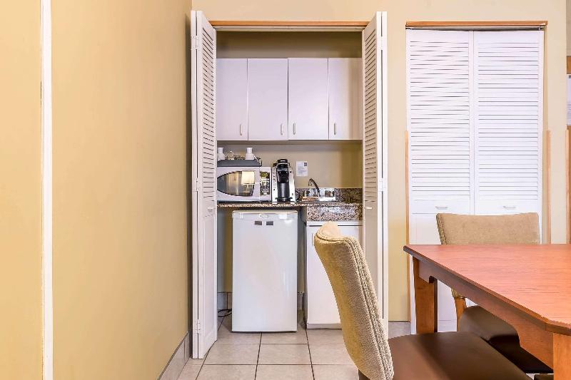 Люкс Кровать Кинг, Quality Inn & Suites