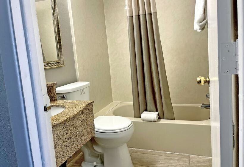 غرفه قياسيه سريرين مزدوجين, Red Carpet Inn Philadelphia Airport