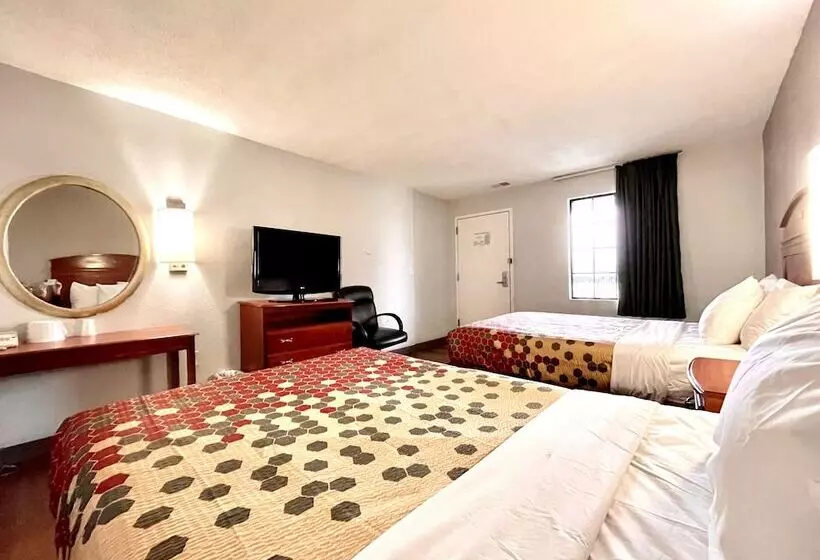 ２ダブルベッドのスタンダードルーム, Red Carpet Inn Philadelphia Airport