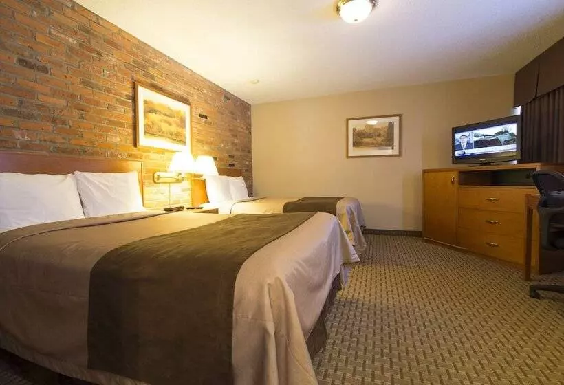 ２ダブルベッドのスタンダードルーム, Travelodge By Wyndham Thunder Bay On