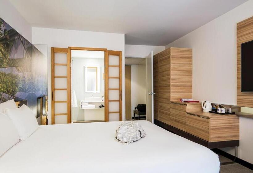 수피리어 룸, Novotel Den Haag City Centre