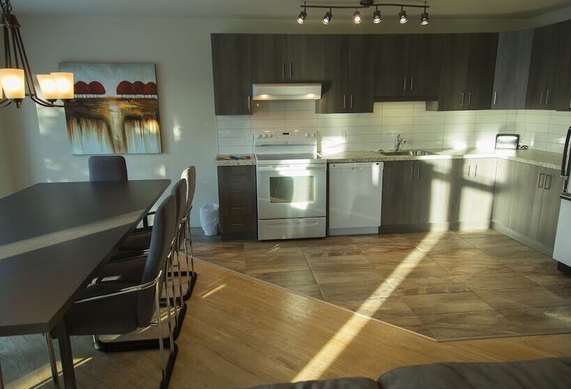 침실 5개 빌라, Chalets Montmorency Mont Sainte Anne