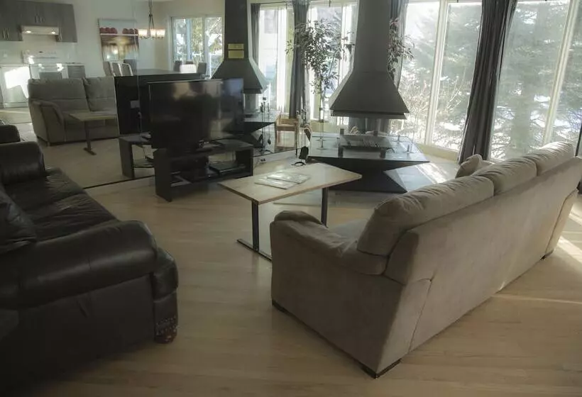５寝室のヴィラ, Chalets Montmorency Mont Sainte Anne